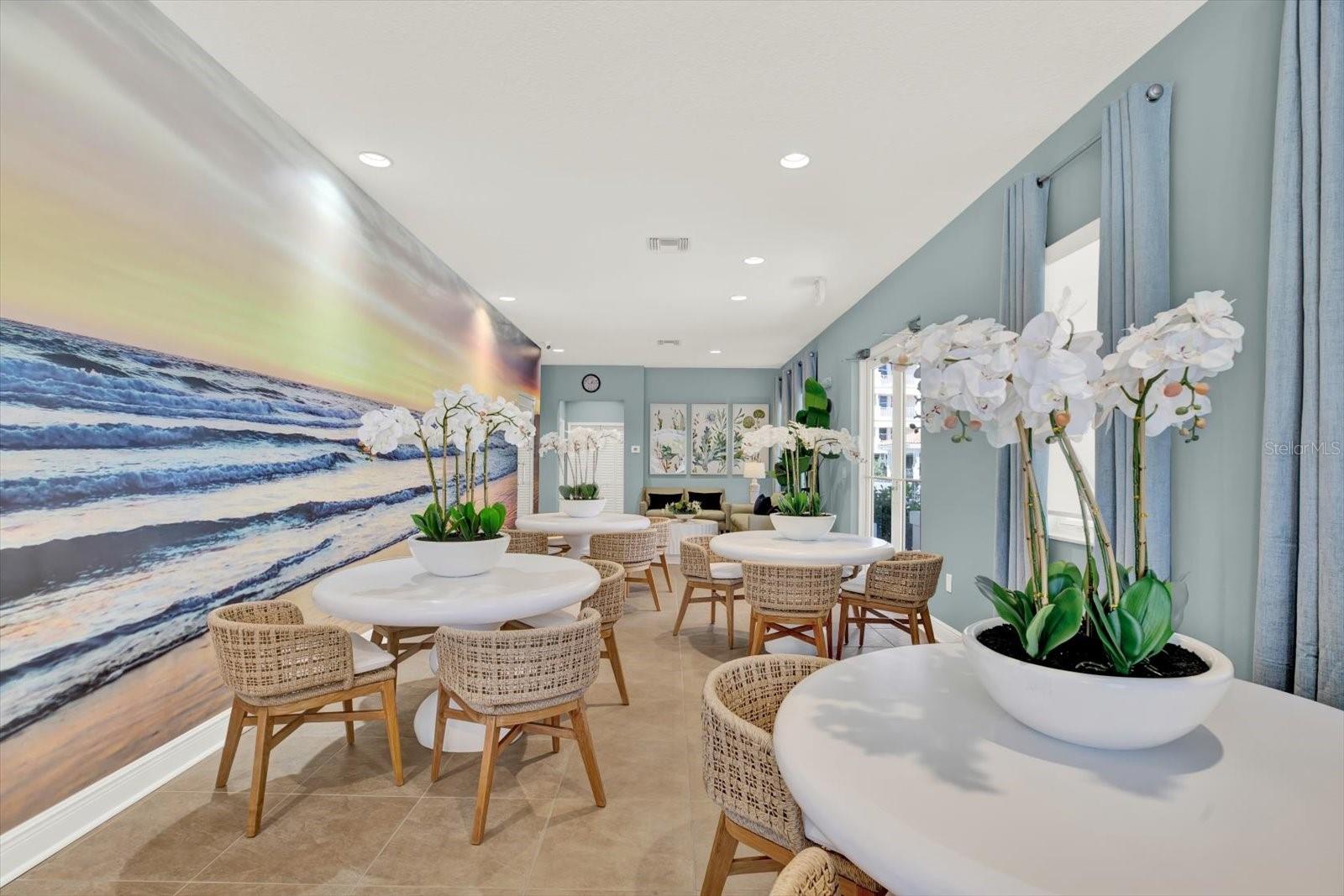 LA BAHIA CONDO - Residential