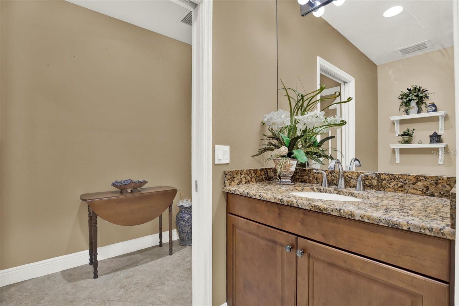 LA BAHIA CONDO - Residential