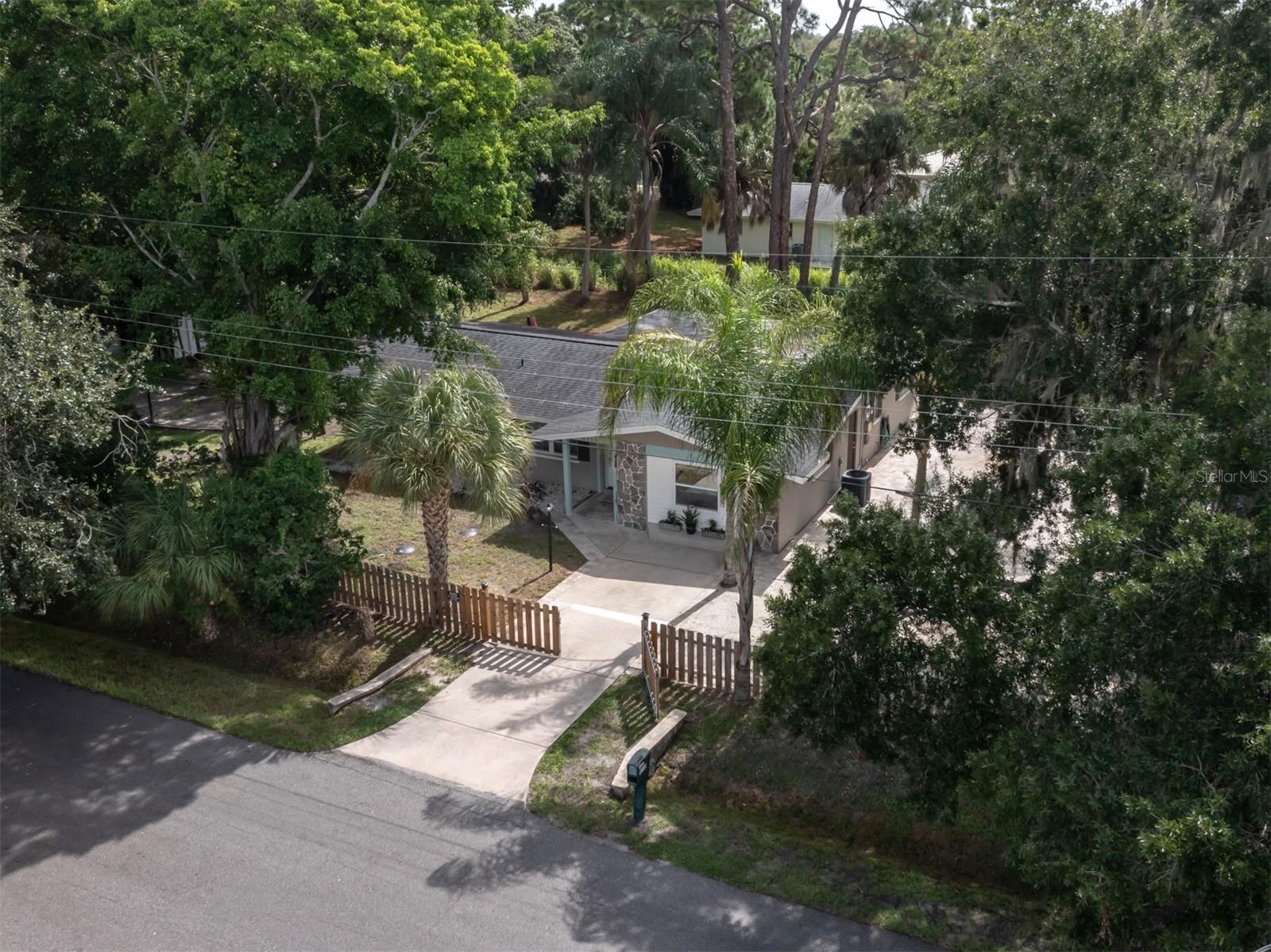 DENHAM ACRES - Residential Lease