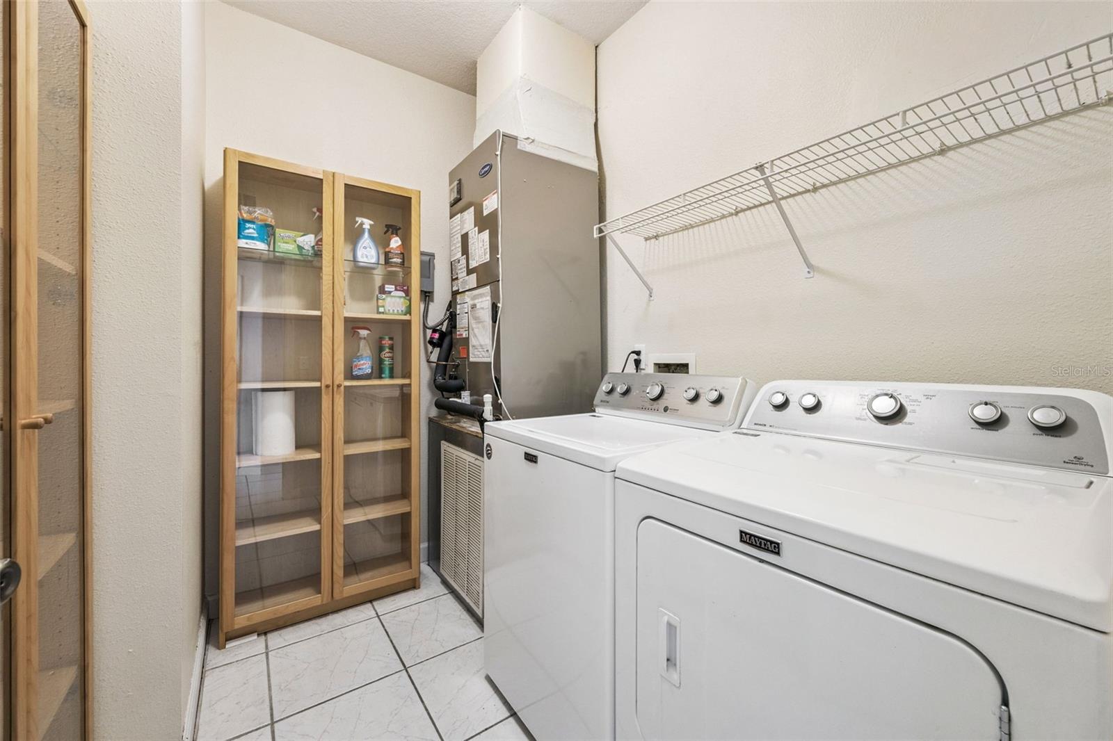 RICHMOND SQUARE SUB - Residential