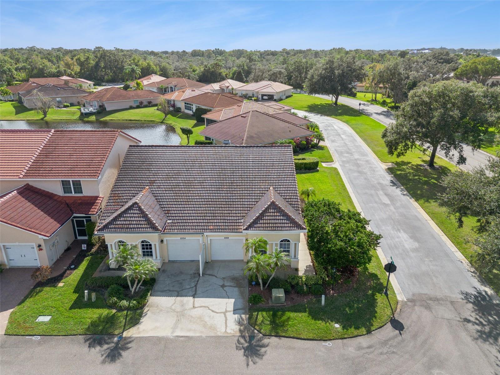 RICHMOND SQUARE SUB - Residential