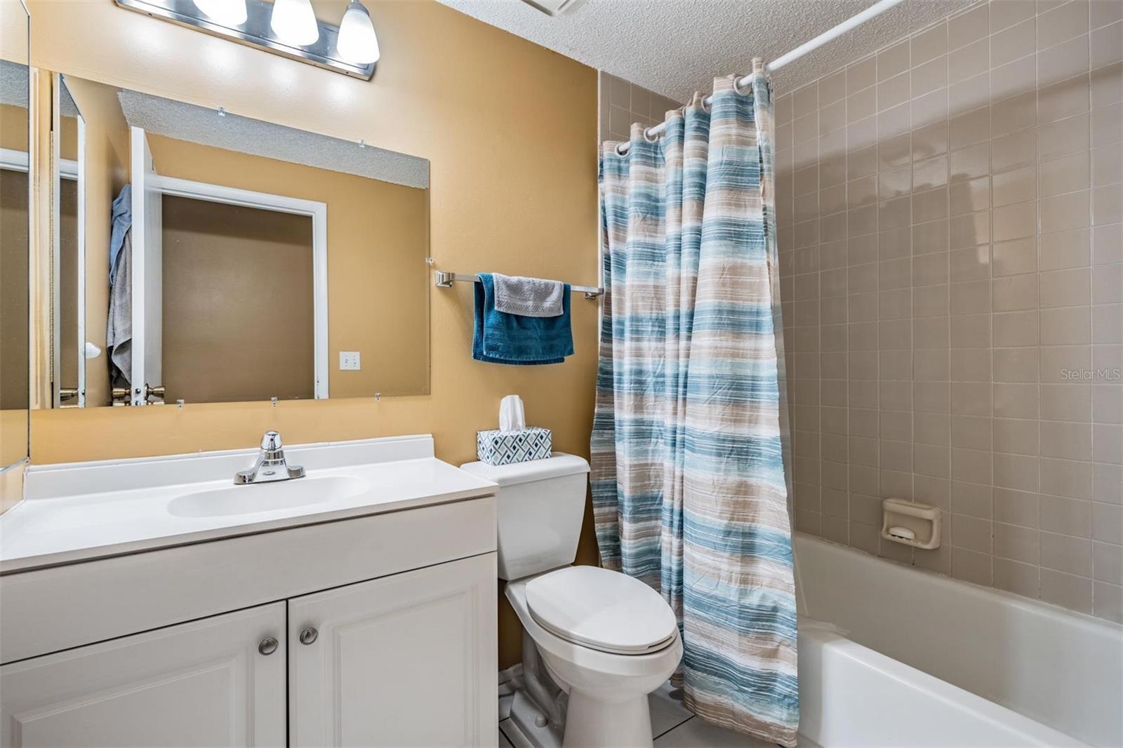 THE GARDENS OF FOREST LAKES CONDO - Residential