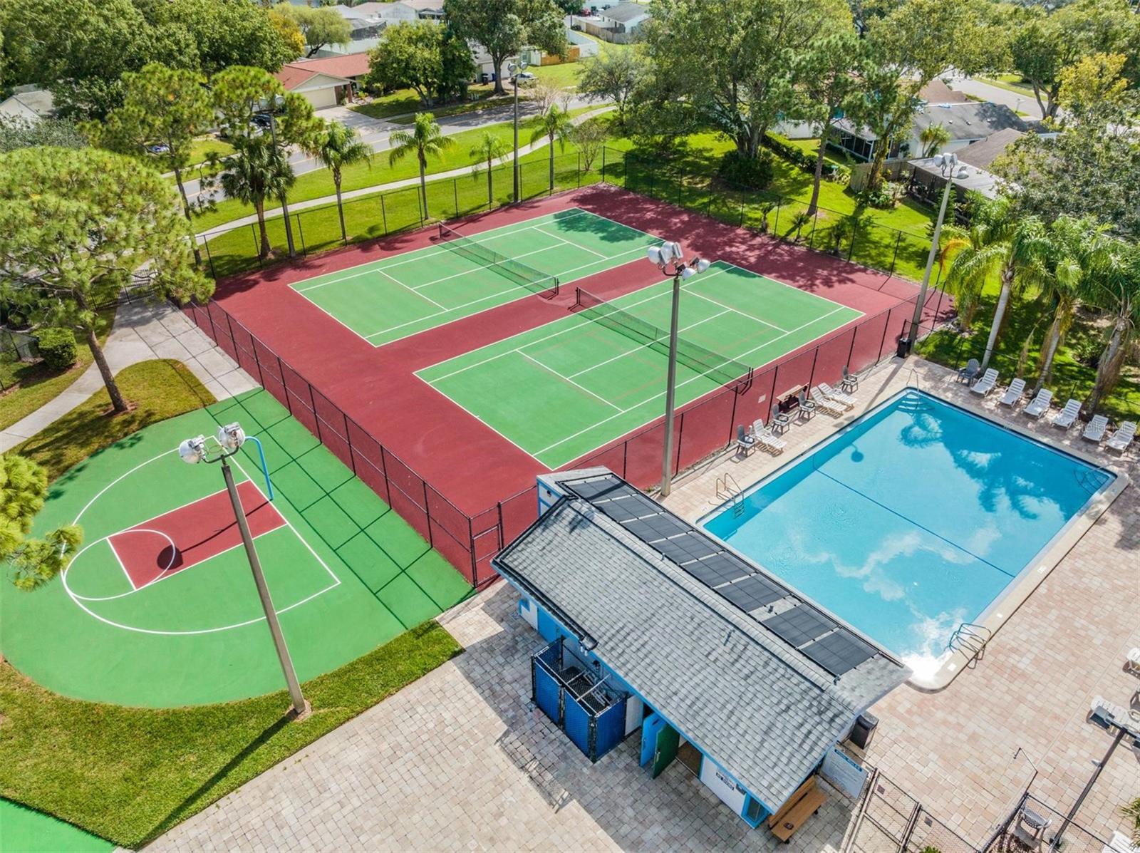 THE GARDENS OF FOREST LAKES CONDO - Residential