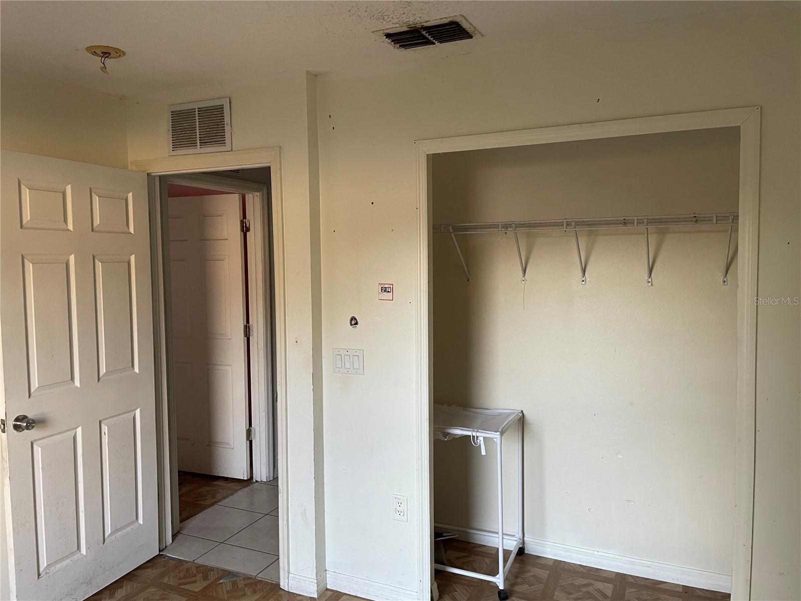 SPRING HILL UNIT 20 - Residential