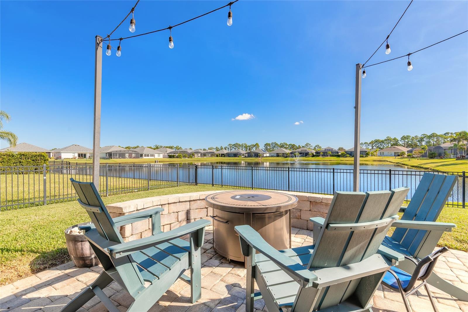 209 VENETIAN PALMS BOULEVARD