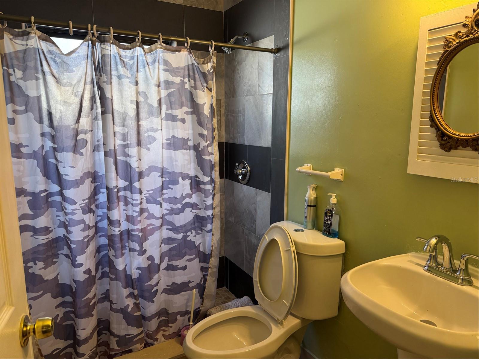 DREAM LAKE HEIGHTS - Commercial Sale