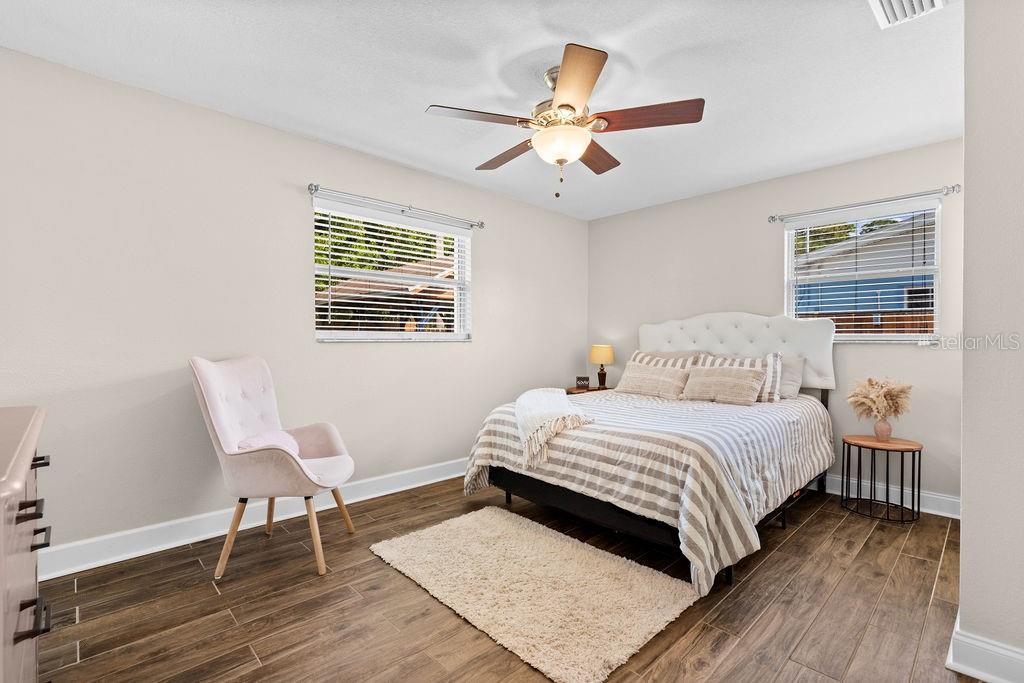 BRENTWOOD SUB - Residential