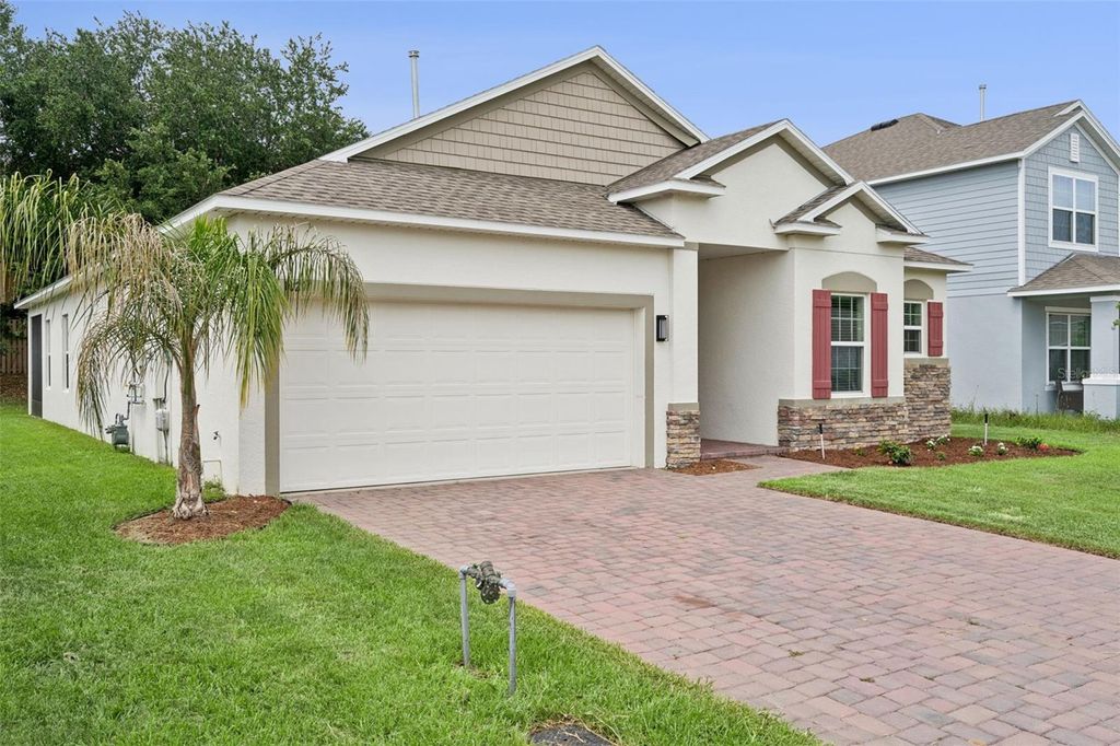Photo of 1029 Bradford Ridge Drive, Leesburg, FL 34748 (MLS # O6416331)