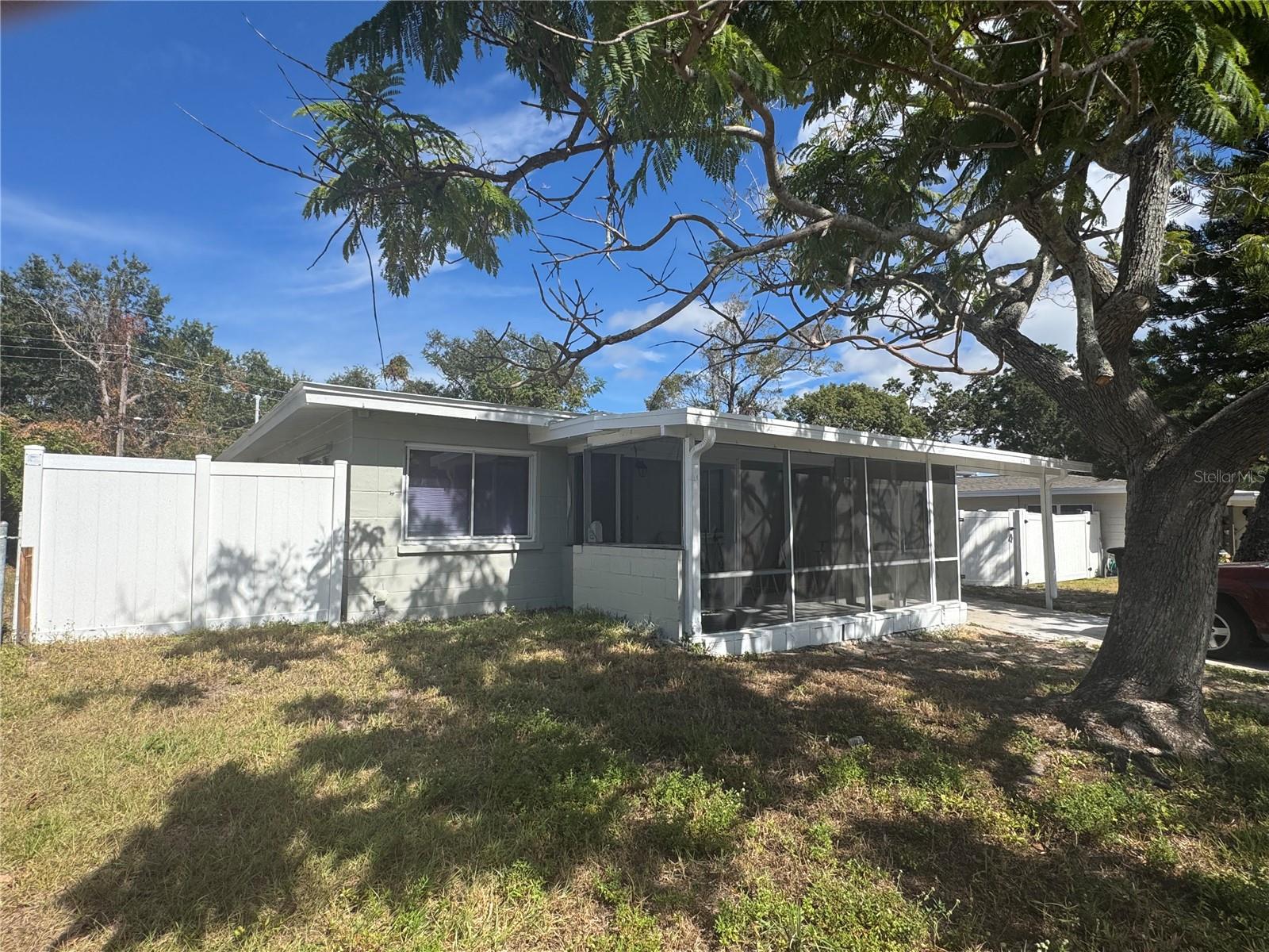 LAKEVIEW ESTATES 1ST ADD - Residential