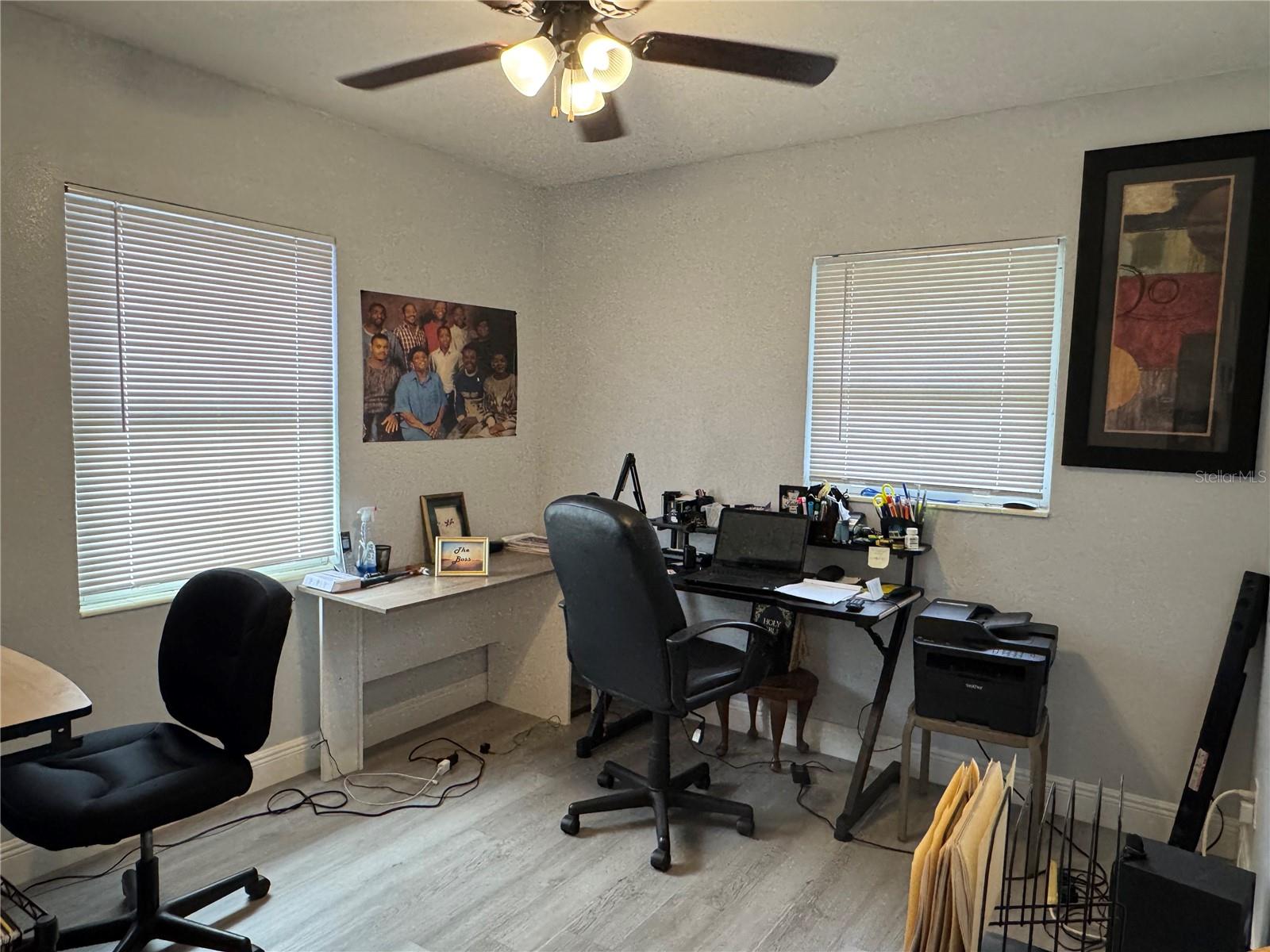 LAKEVIEW ESTATES 1ST ADD - Residential