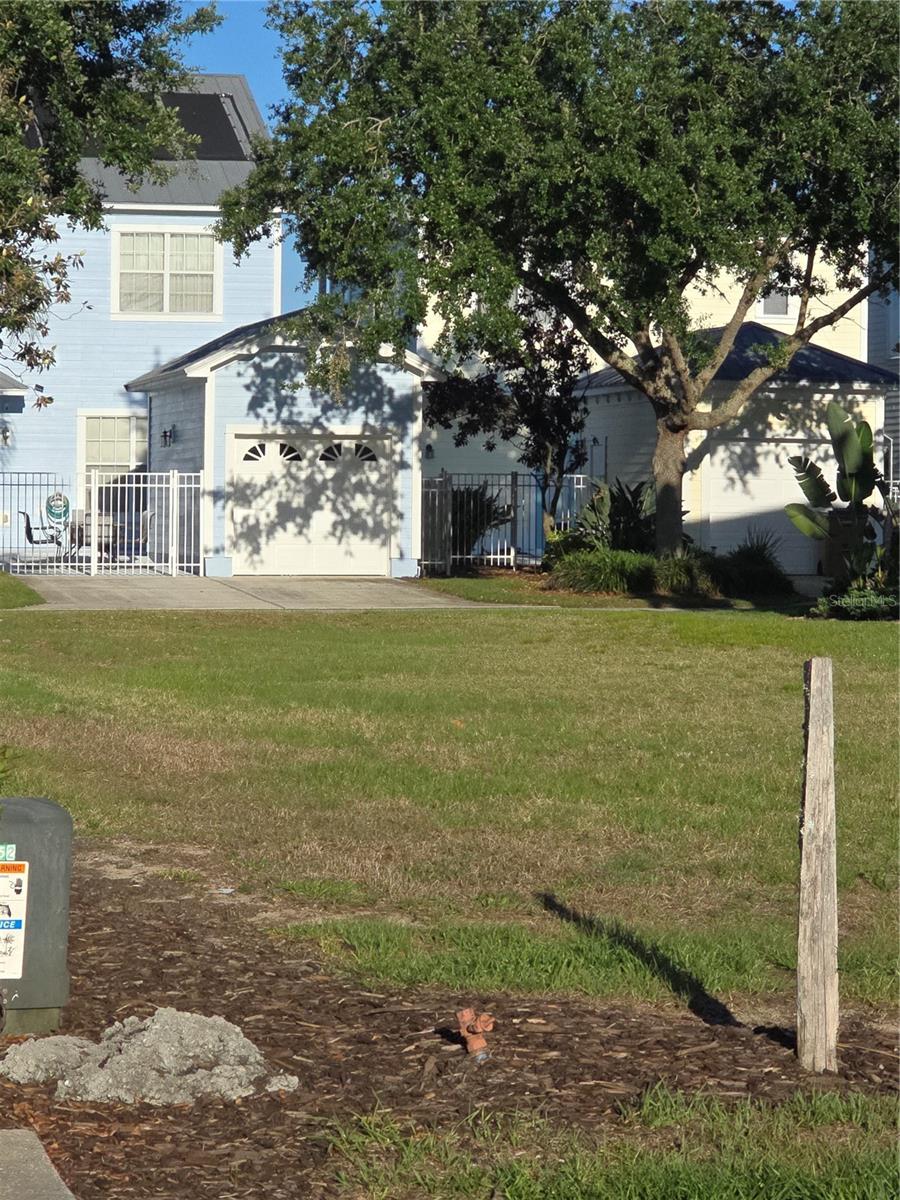 LOT COMES WITH CONCEPT DRAWINGS FOR A 2 STORY HOME !!This lot is located in the gated and highly desired Reunion Golf Resort! The golf course in this community was designed by legendary golfers, Jack Nicklaus, Arnold Palmer and Tom Watson making it any golfers paradise. "One of only six resorts to receive Golf Digest's "2018 BEST GOLF RESORTS IN FLORIDA." Reunion Resort boasts 6 community pools, upscale and fine dining restaurants, tennis courts, recreational center and playgrounds. Reunion Resort is also in very close proximity to Florida's most renowned theme park attractions - Universal Studios, Sea World and Disney World, marvelous hotels and other great entertainment! Do not pass up this opportunity!
