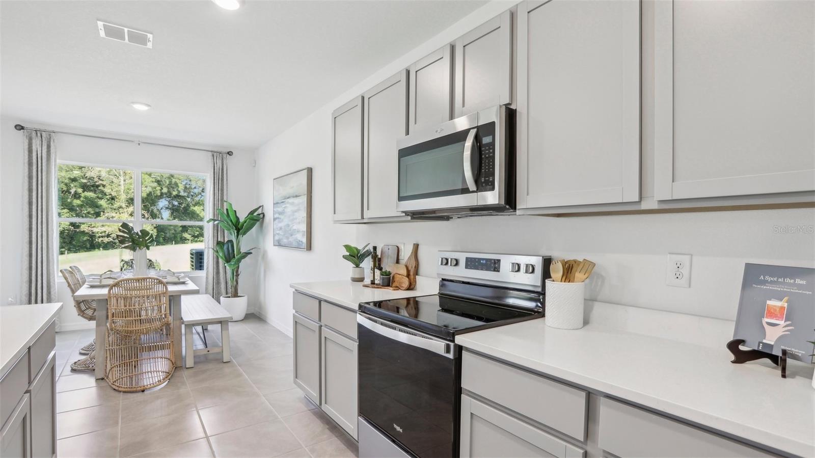 SUMMIT VIEW - Residential