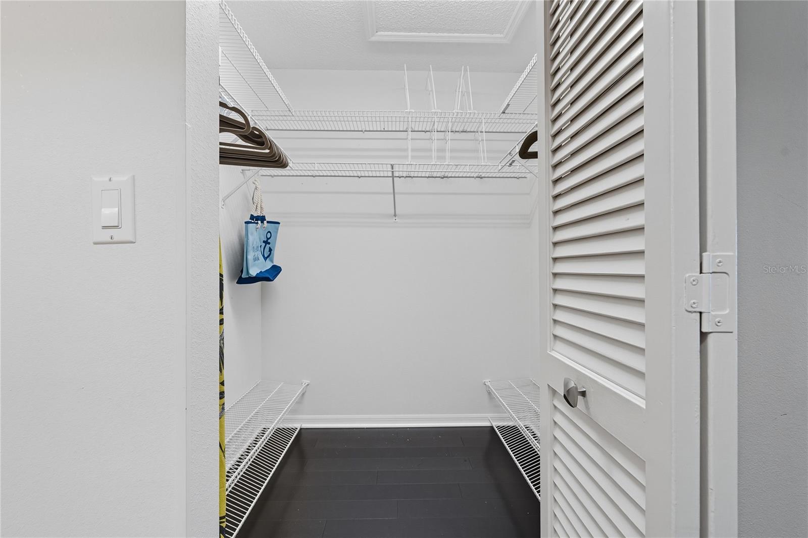 WATERFORD TR J PH 1 - Residential Lease