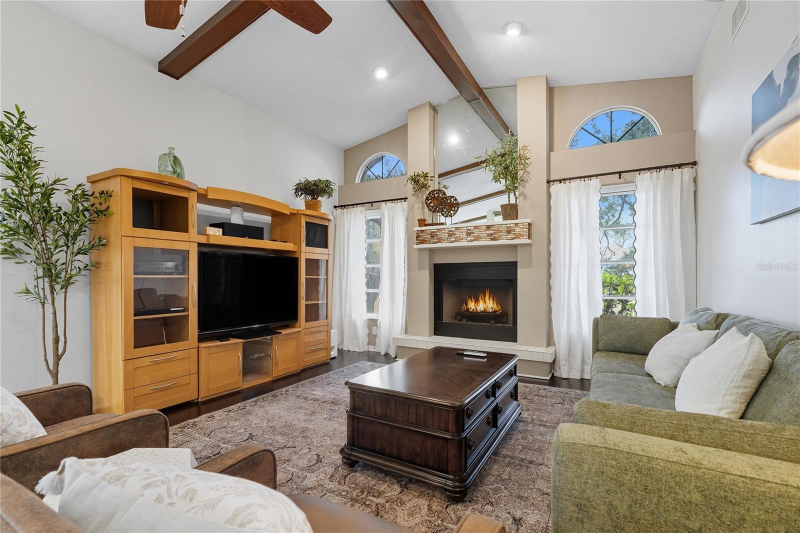 WATERFORD TR J PH 1 - Residential Lease