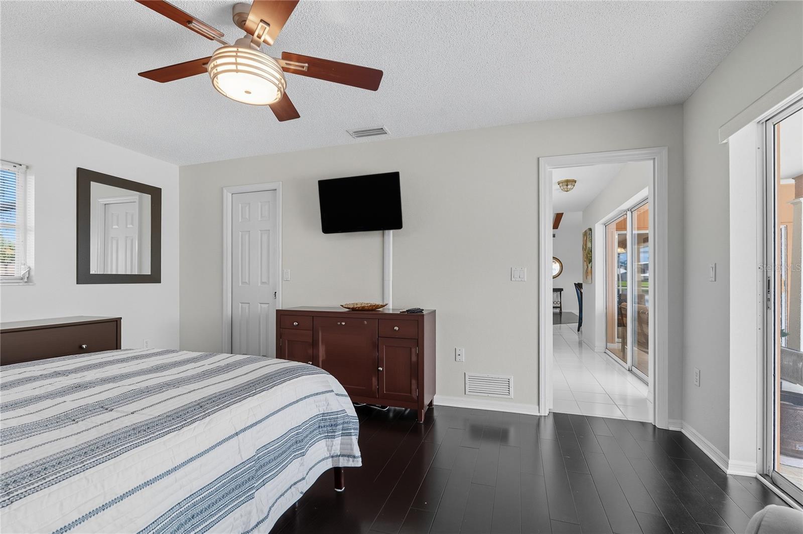 WATERFORD TR J PH 1 - Residential Lease