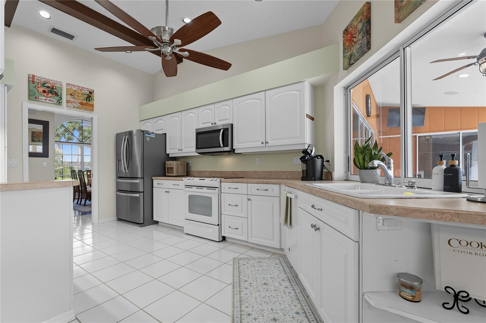 WATERFORD TR J PH 1 - Residential Lease