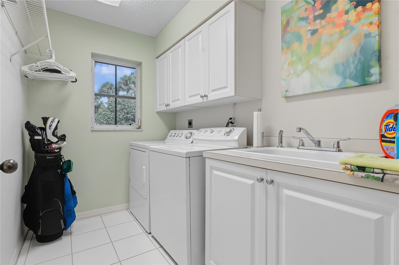 WATERFORD TR J PH 1 - Residential Lease