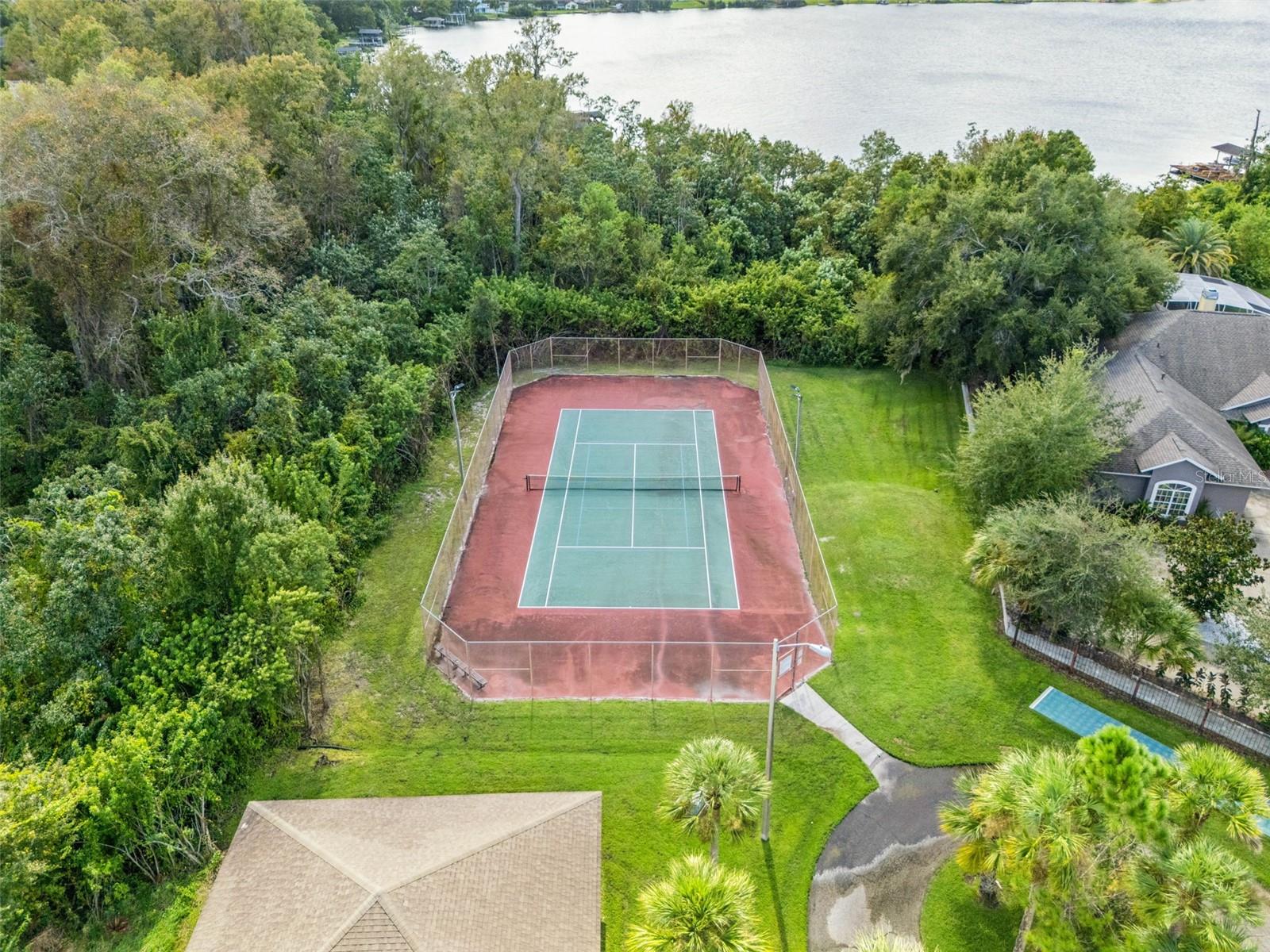 HIDDEN BEACH - Residential