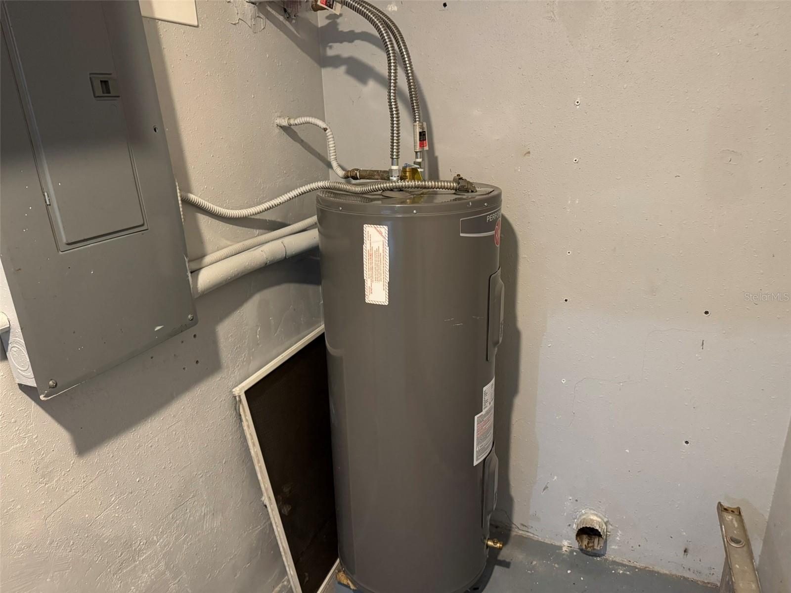 SPRING HILL - Residential