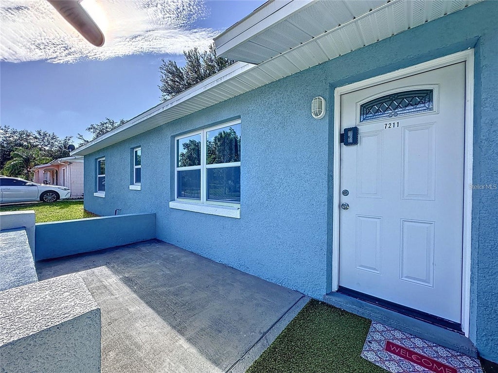 Photo of 7211 Pinion Drive, Orlando, FL 32818 (MLS # O6439519)