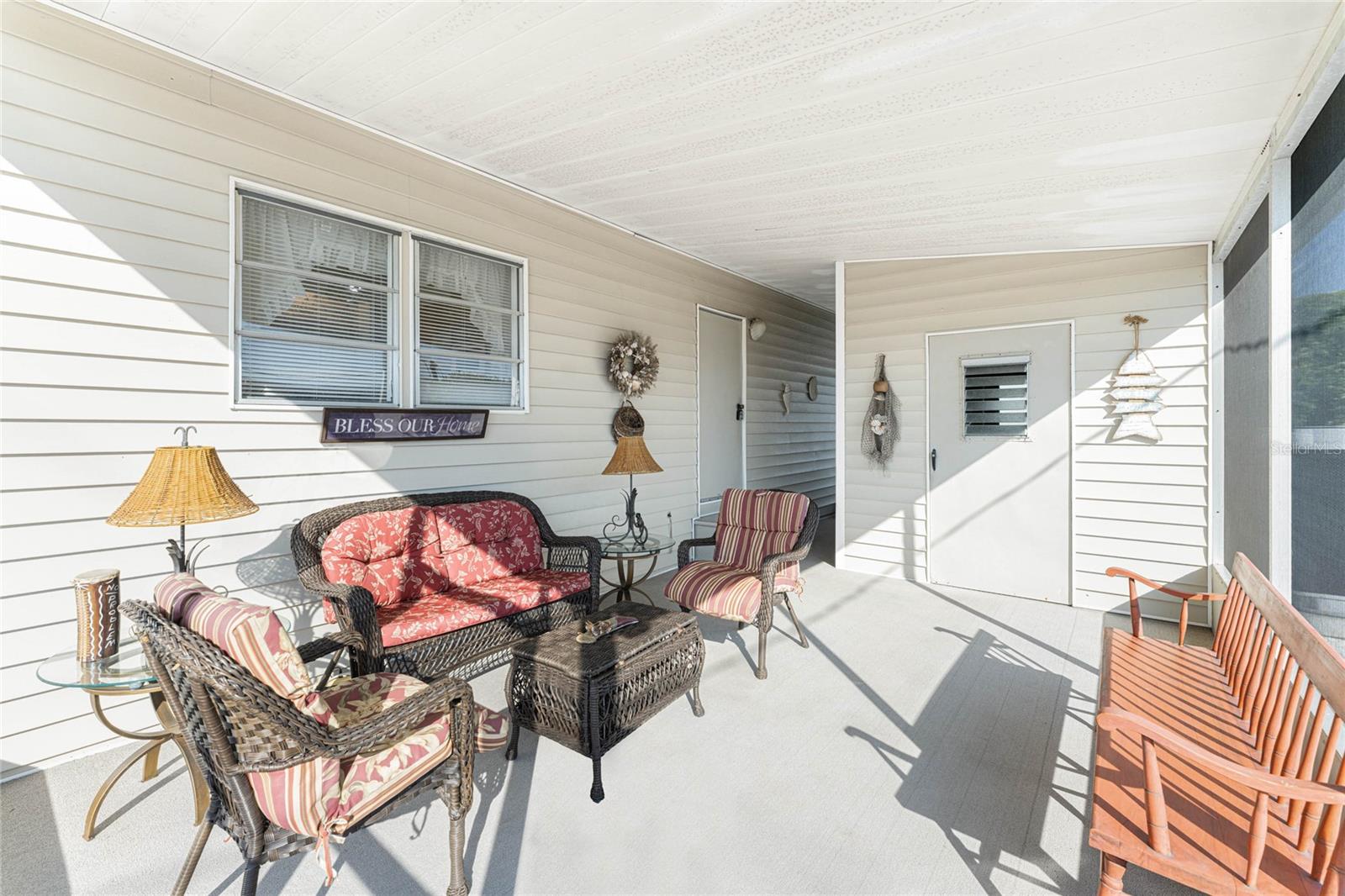 HOLIDAY MOB ESTATES 2ND ADD - Residential