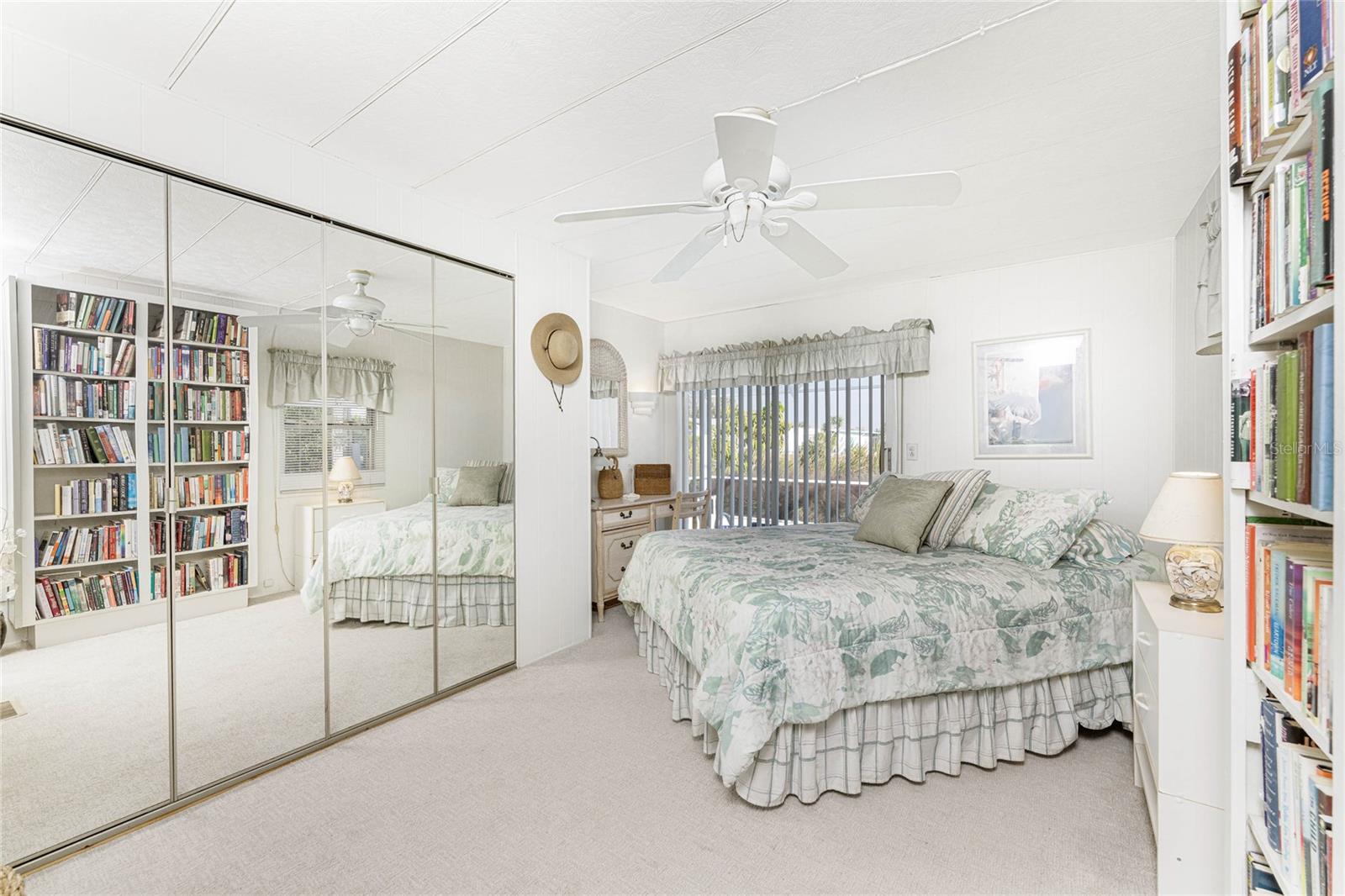 HOLIDAY MOB ESTATES 2ND ADD - Residential