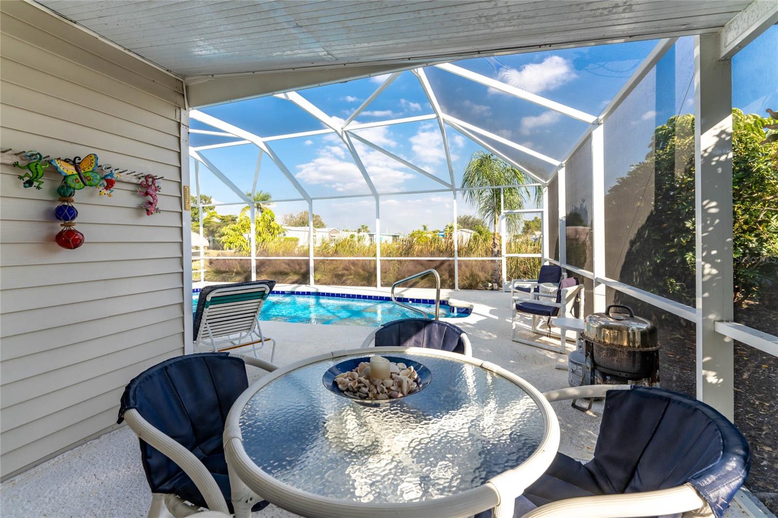 HOLIDAY MOB ESTATES 2ND ADD - Residential