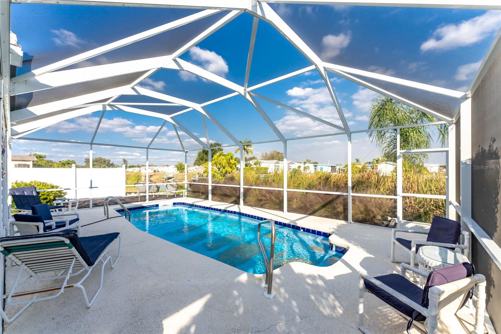 HOLIDAY MOB ESTATES 2ND ADD - Residential