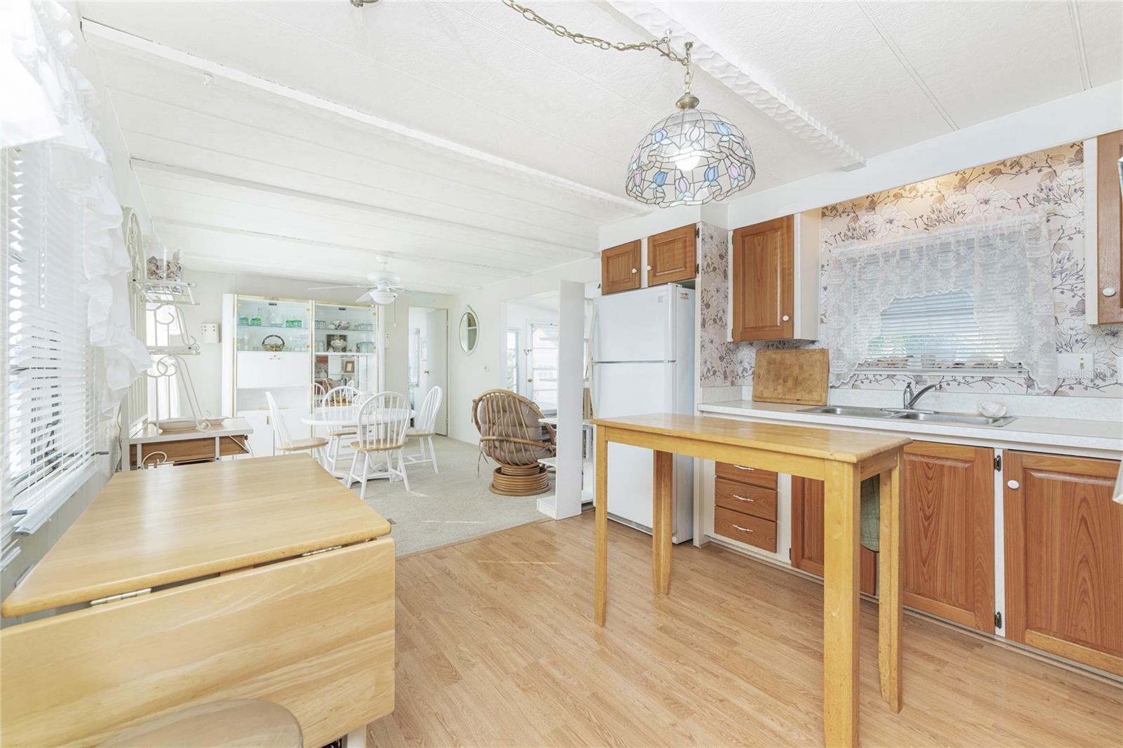 HOLIDAY MOB ESTATES 2ND ADD - Residential