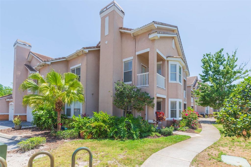 Photo of 10502 Villa View Circle, Tampa, FL 33647 (MLS # TB8379804)