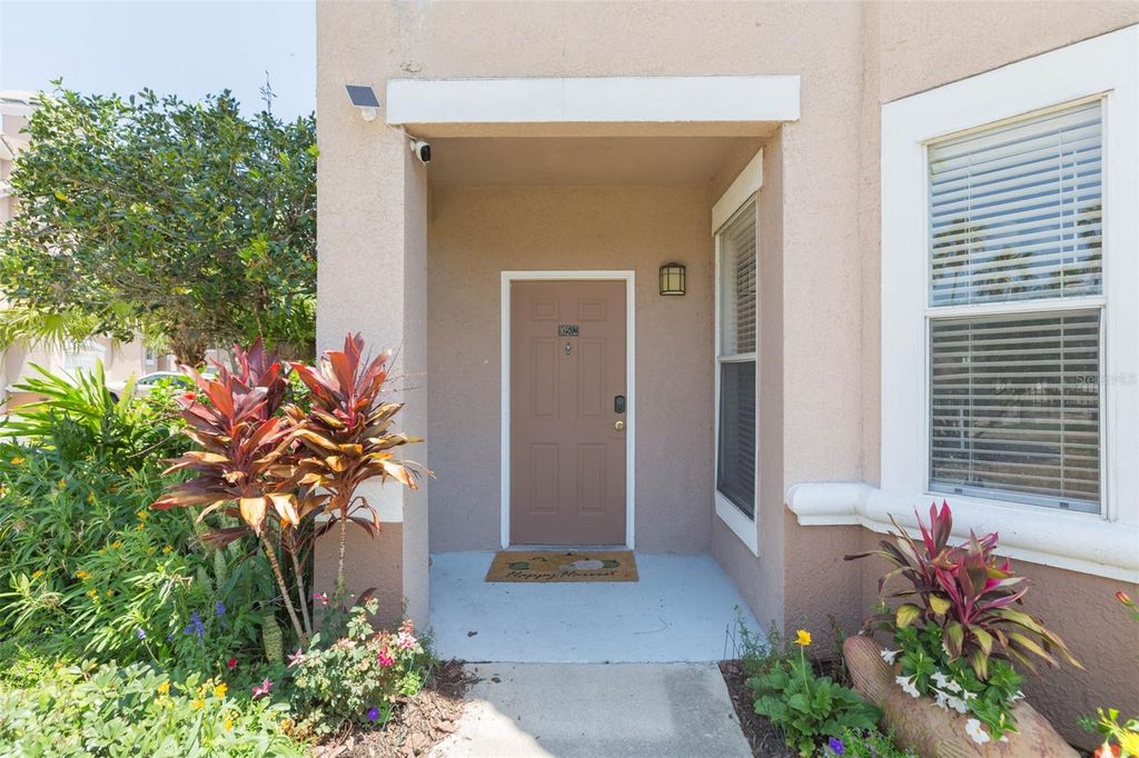 Photo of 10502 Villa View Circle, Tampa, FL 33647 (MLS # TB8379804)