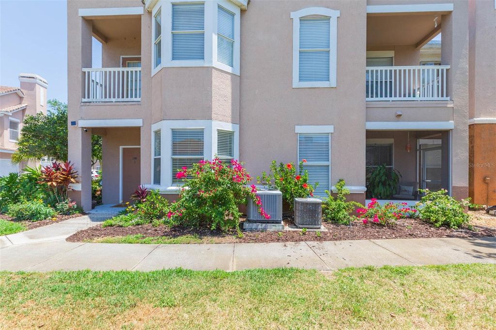 Photo of 10502 Villa View Circle, Tampa, FL 33647 (MLS # TB8379804)