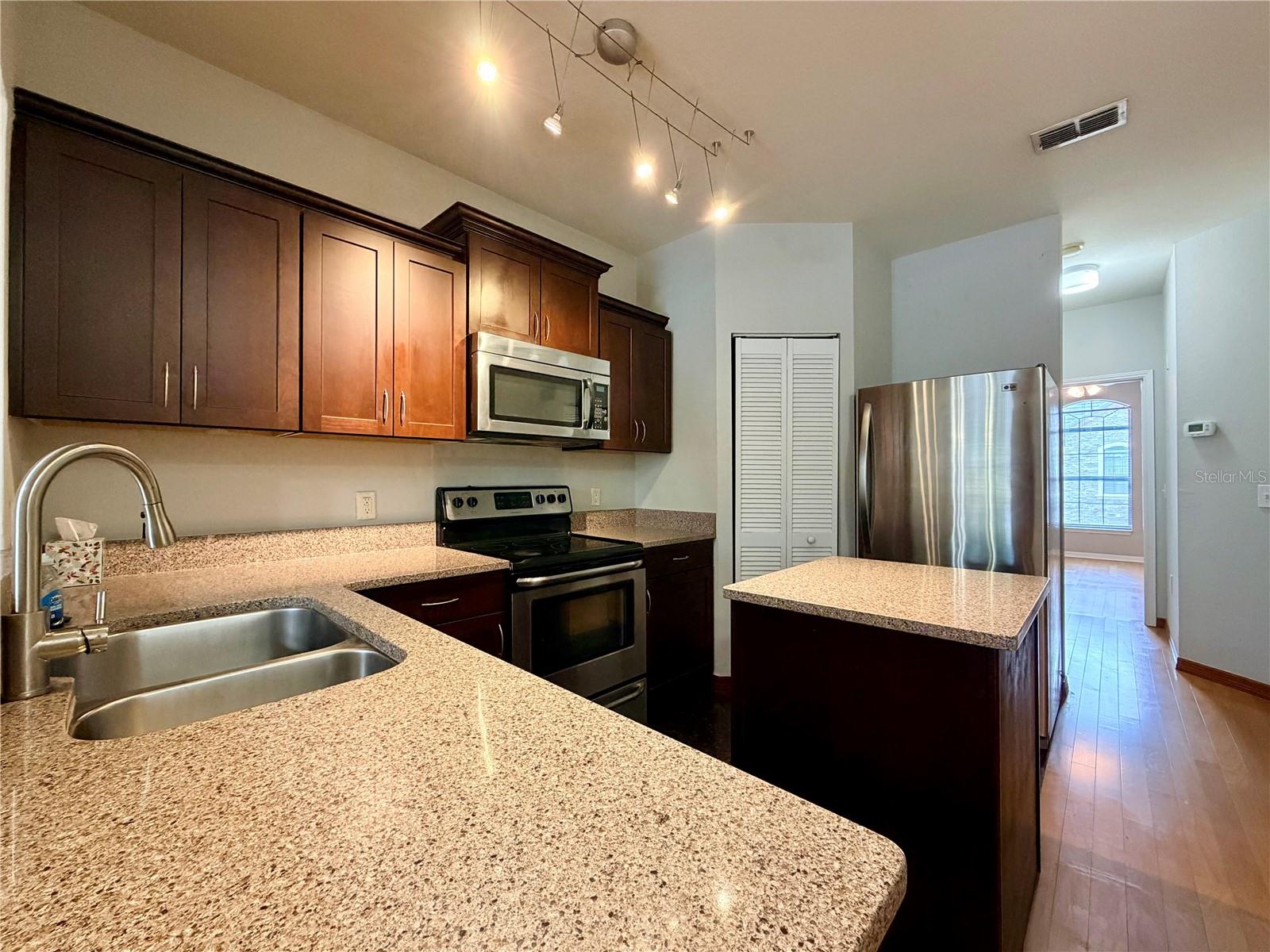 2139 CHIANTI PLACE 5-0154