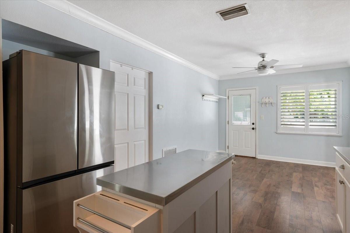 ACREAGE - Residential