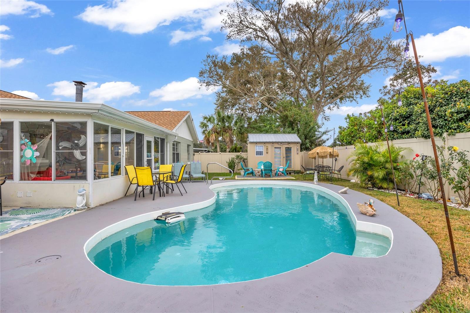 LANTERN PARK UNITS 01 & 02 - Residential