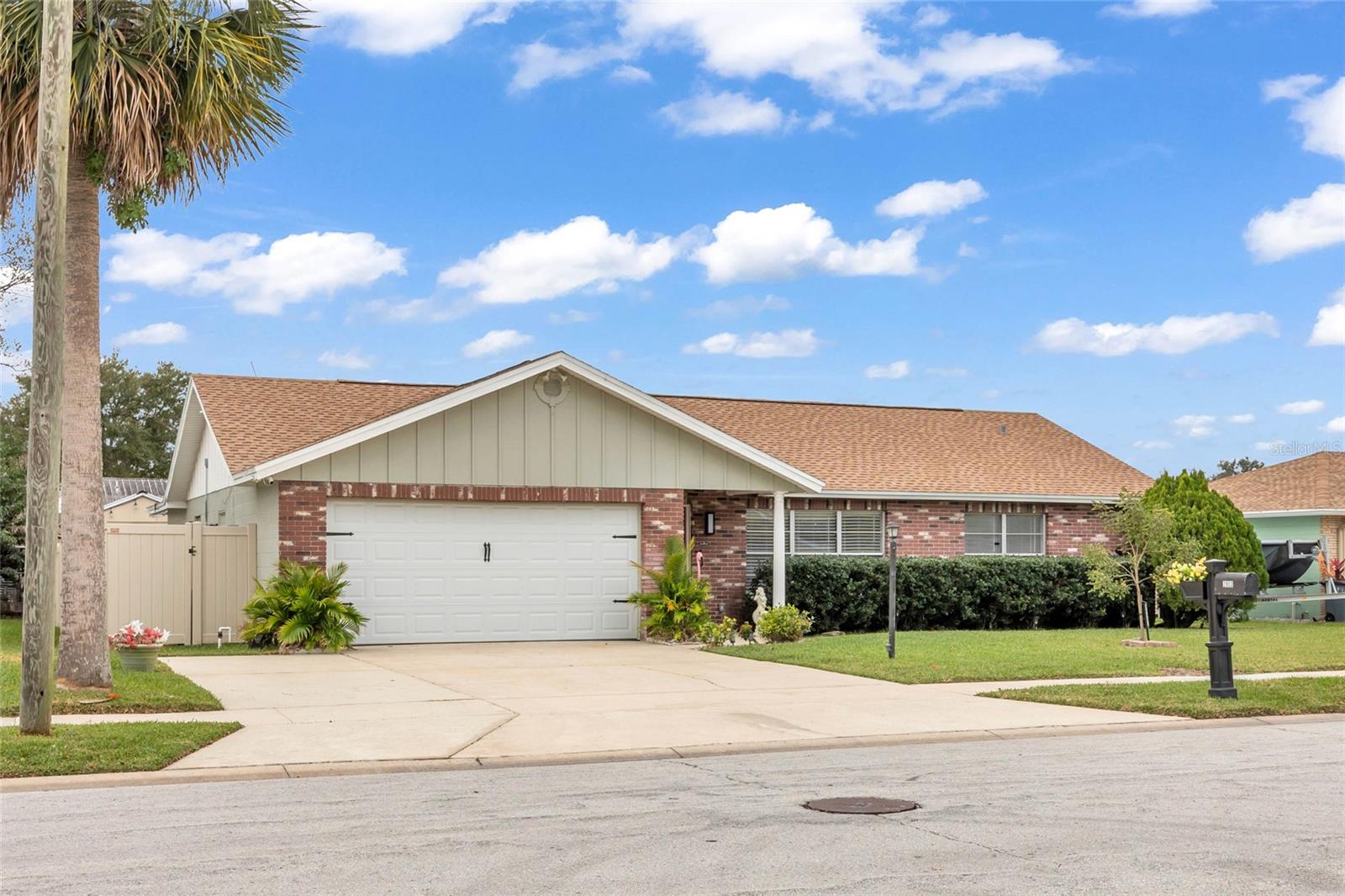 LANTERN PARK UNITS 01 & 02 - Residential