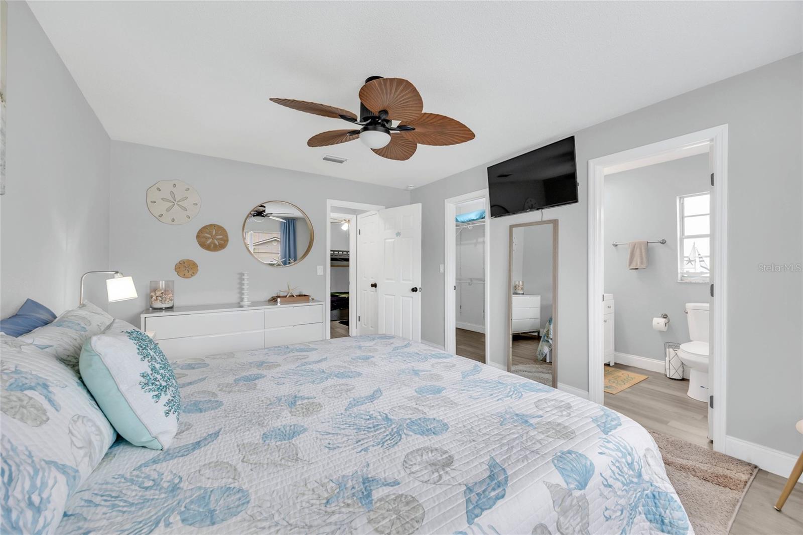 LANTERN PARK UNITS 01 & 02 - Residential