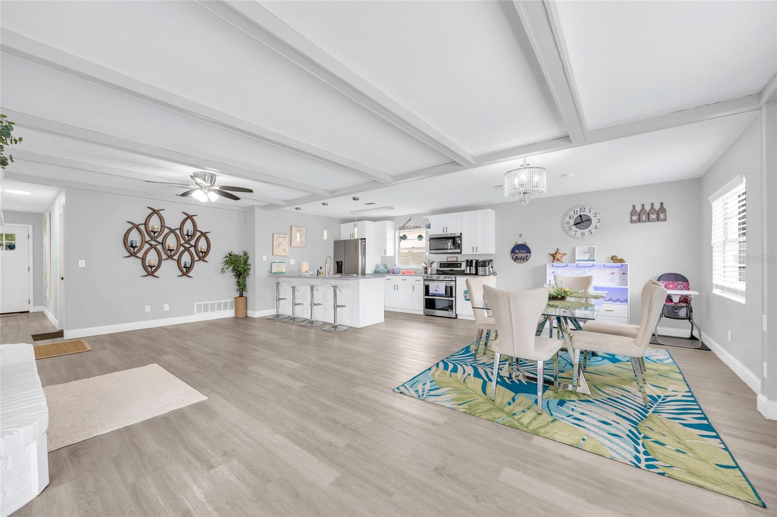 LANTERN PARK UNITS 01 & 02 - Residential