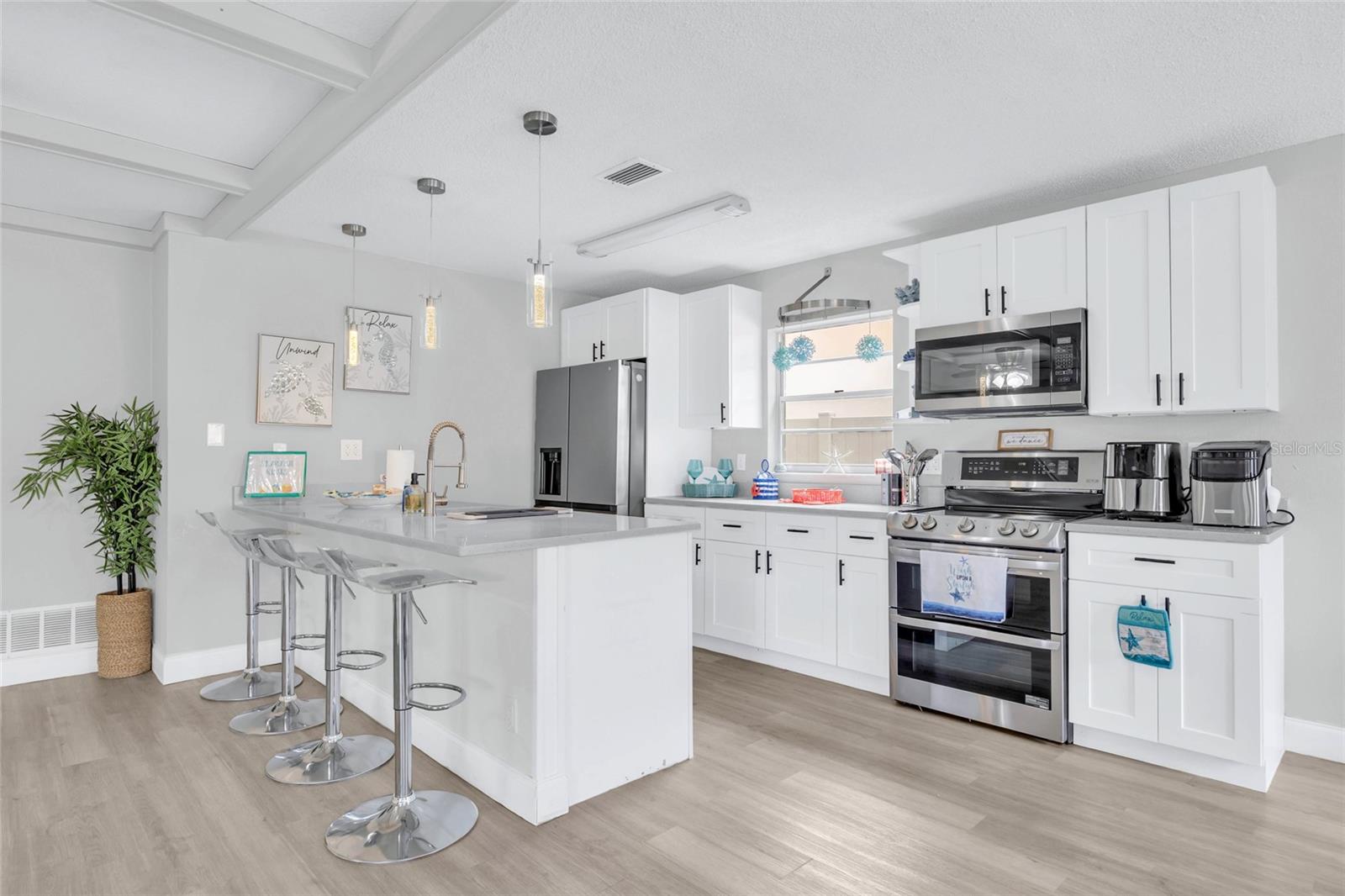 LANTERN PARK UNITS 01 & 02 - Residential