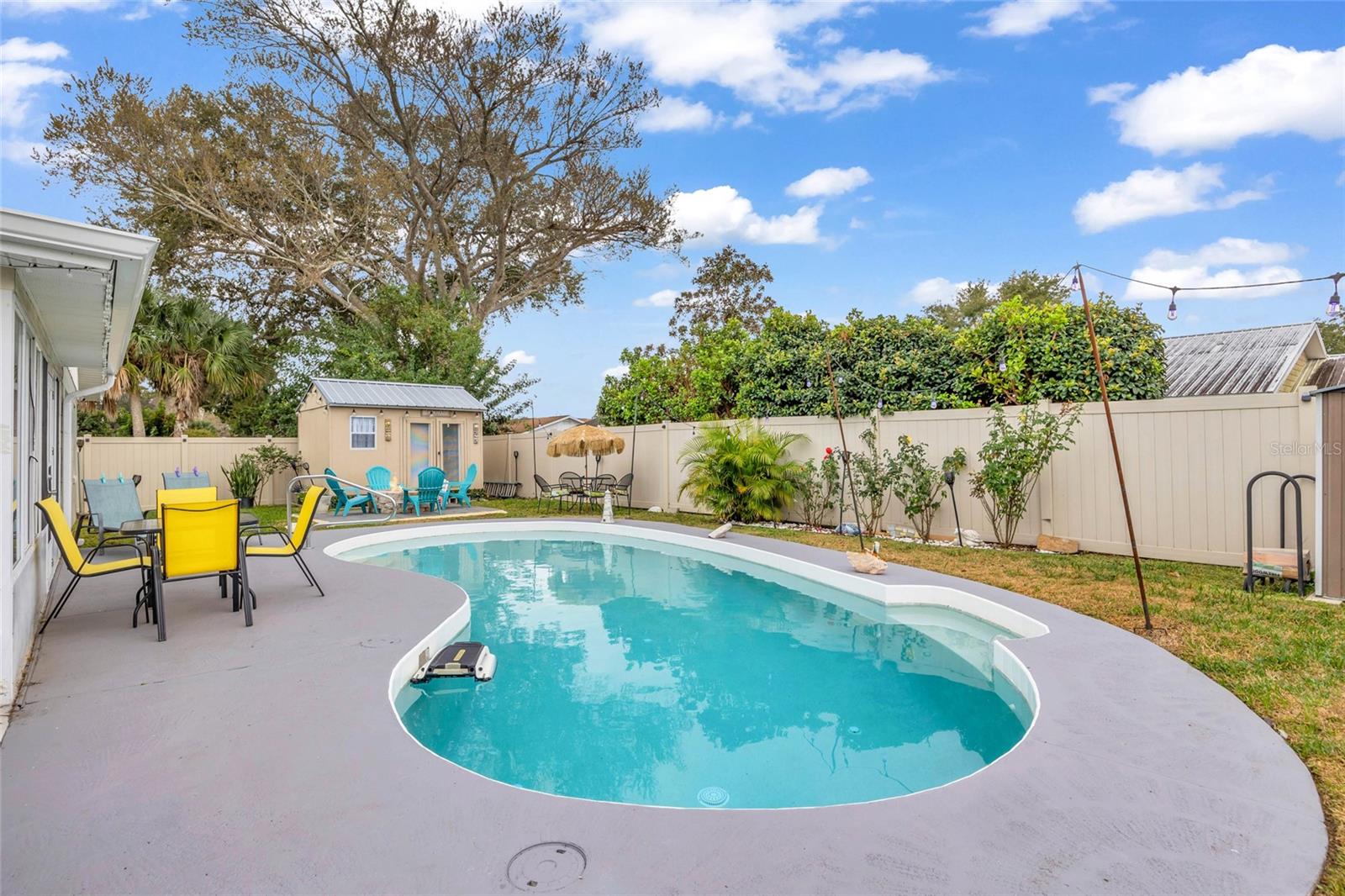 LANTERN PARK UNITS 01 & 02 - Residential