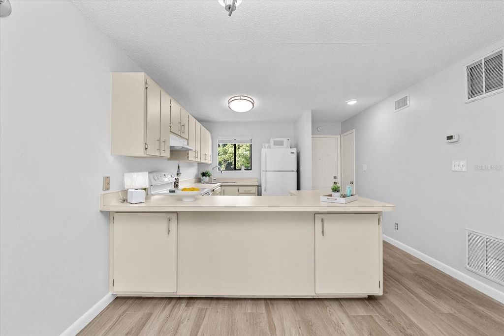 Photo of 6033 34th Street W #28, Bradenton, FL 34210 (MLS # A4687165)