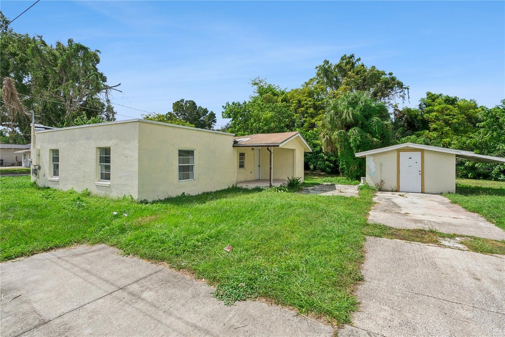 Photo of 2112 Lee Street, Orlando, FL 32805 (MLS # O6445884)