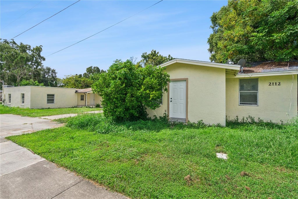 Photo of 2112 Lee Street, Orlando, FL 32805 (MLS # O6445884)