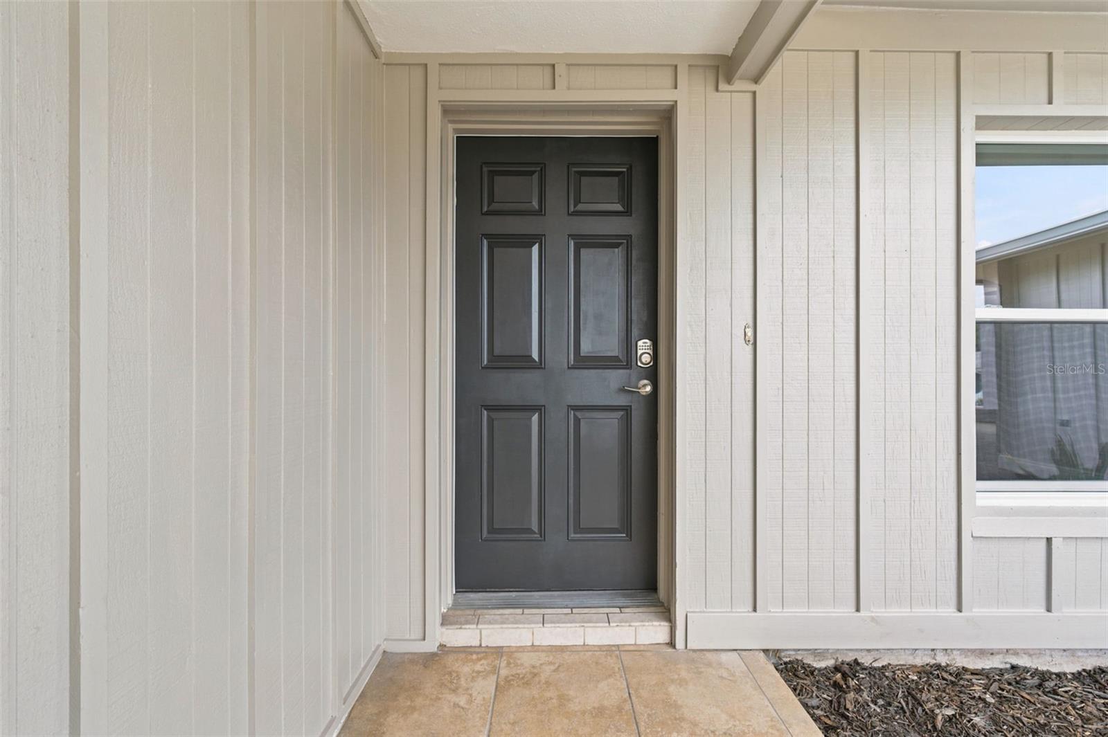8022 IDLEBRIAR LANE