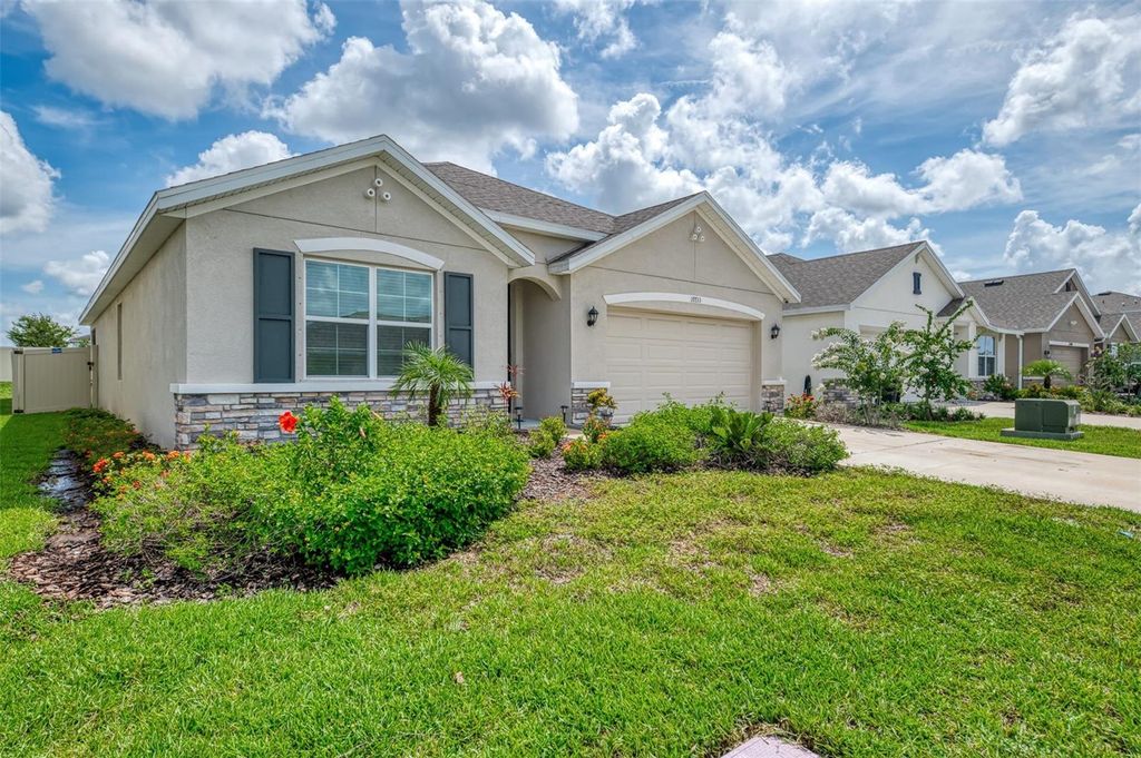 Photo of 17733 Canopy Place, Bradenton, FL 34211 (MLS # A4699471)