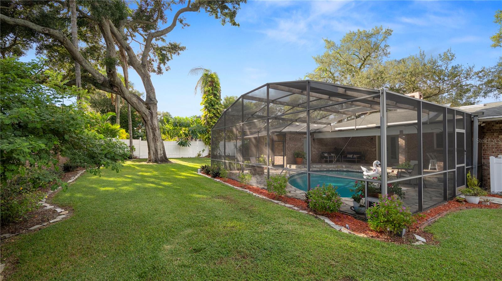 SUGARTREE - Residential