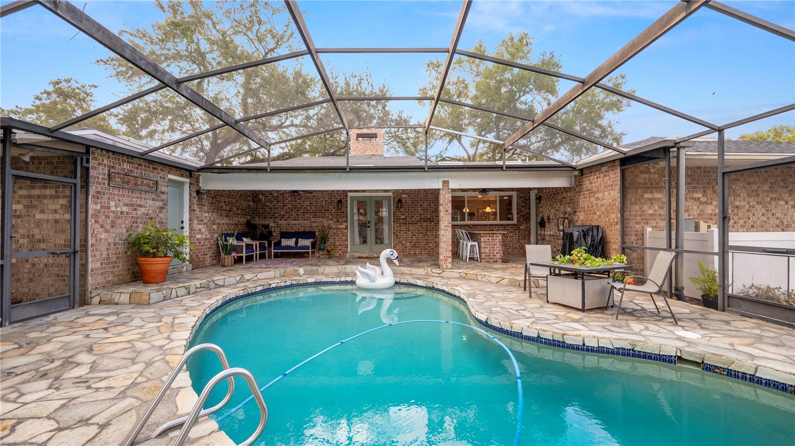 SUGARTREE - Residential