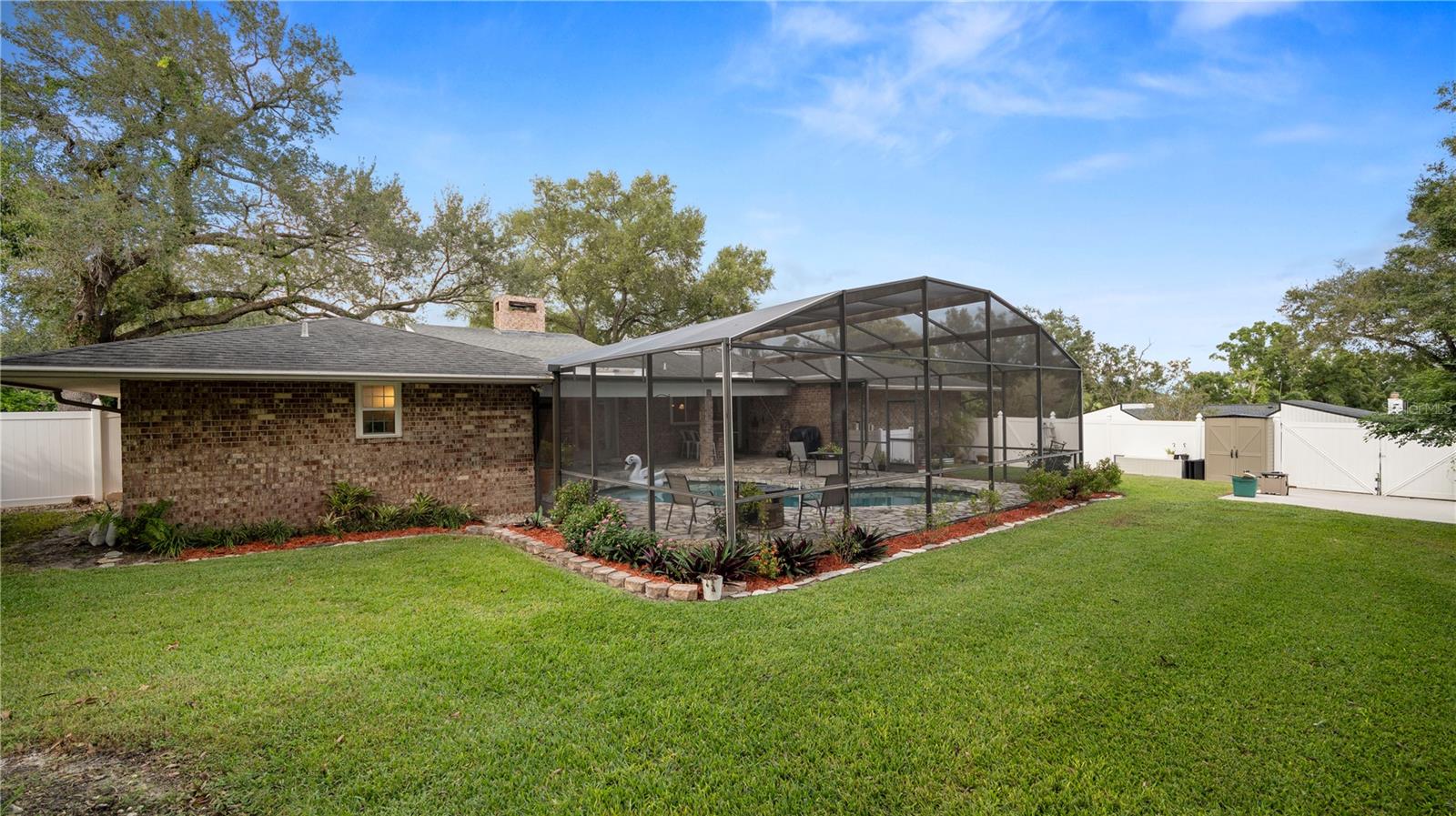 SUGARTREE - Residential