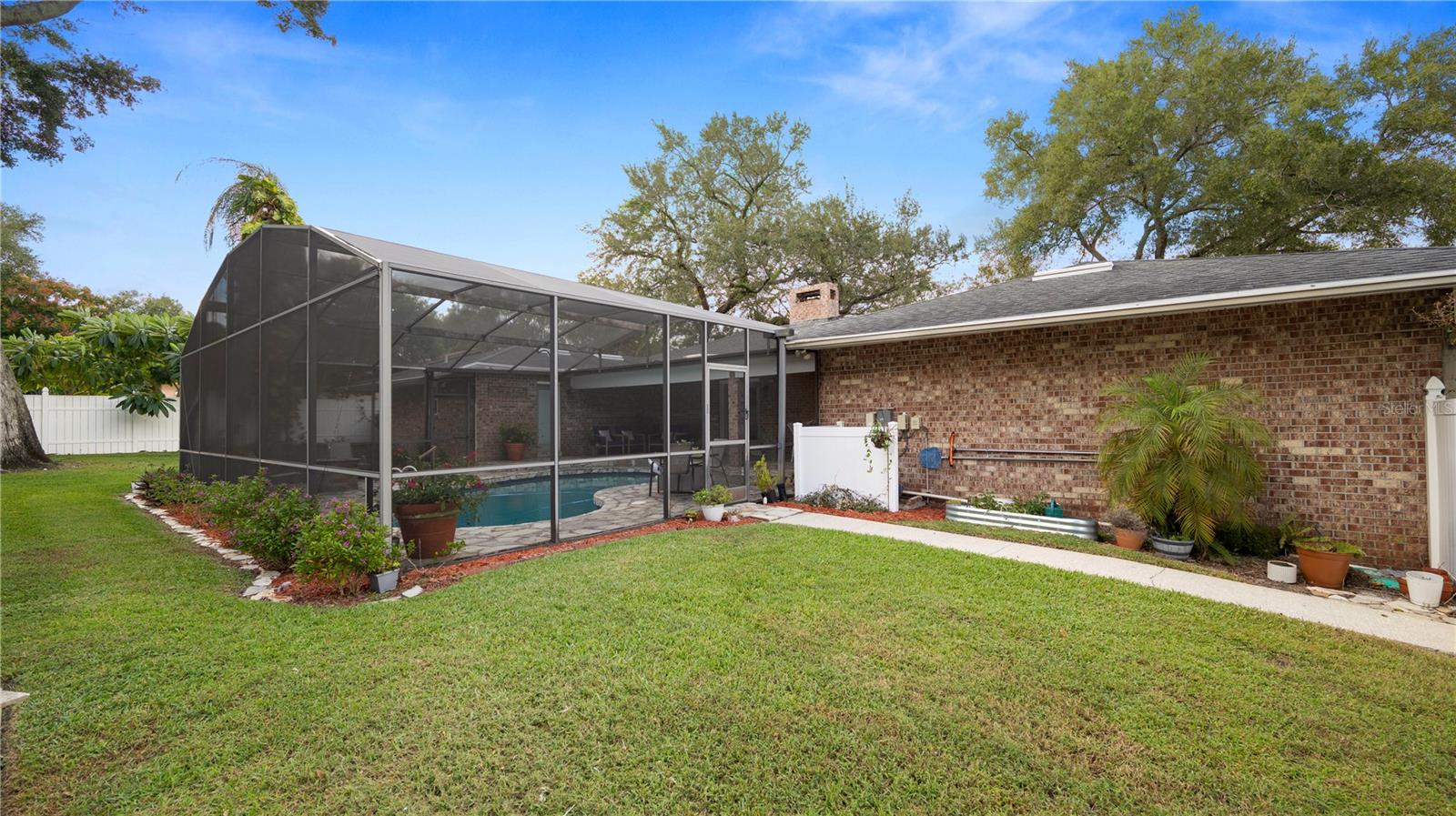 SUGARTREE - Residential