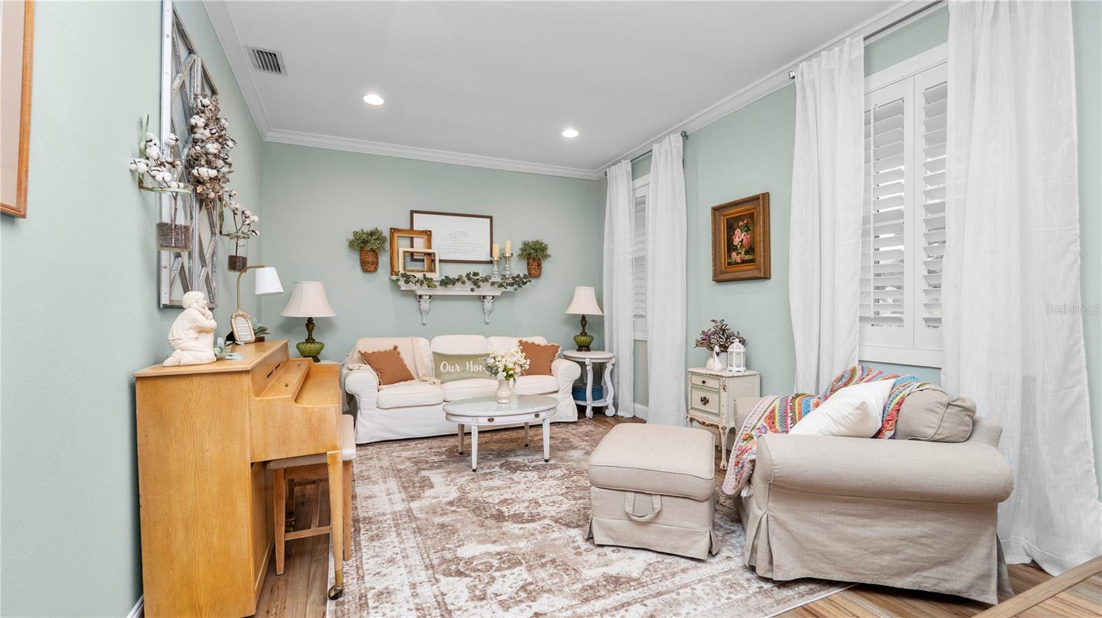SUGARTREE - Residential